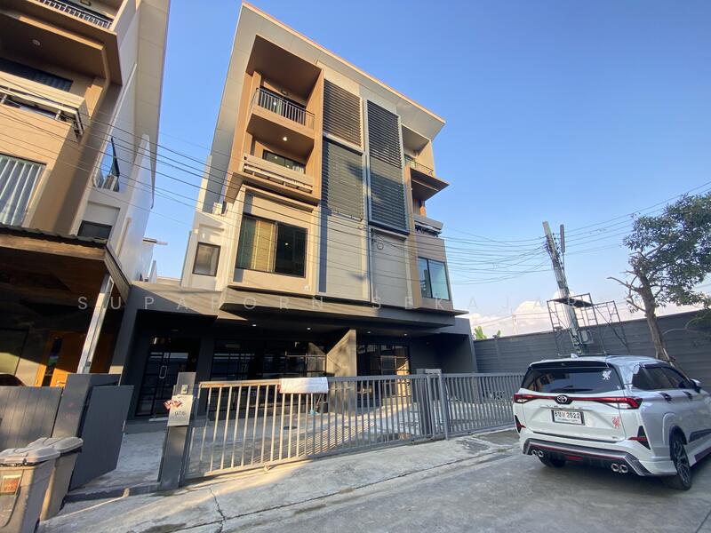 ให้เช่า - Haus Clover Chaengwattana-Ratchaphruek : เฮ้าส์ โคลเวอร์ แจ้งวัฒนะ - ราชพฤกษ์, นนทบุรี