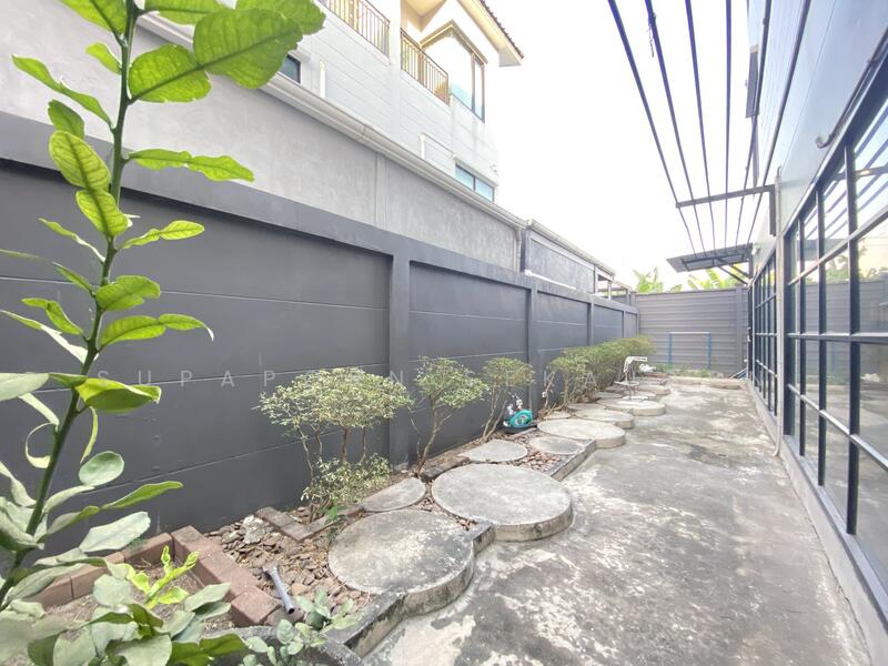 ให้เช่า - Haus Clover Chaengwattana-Ratchaphruek : เฮ้าส์ โคลเวอร์ แจ้งวัฒนะ - ราชพฤกษ์, นนทบุรี