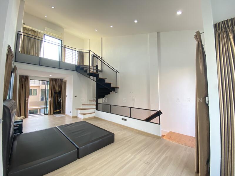 ให้เช่า - Haus Clover Chaengwattana-Ratchaphruek : เฮ้าส์ โคลเวอร์ แจ้งวัฒนะ - ราชพฤกษ์, นนทบุรี