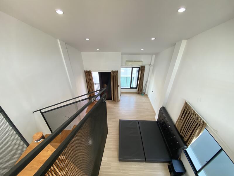 ให้เช่า - Haus Clover Chaengwattana-Ratchaphruek : เฮ้าส์ โคลเวอร์ แจ้งวัฒนะ - ราชพฤกษ์, นนทบุรี