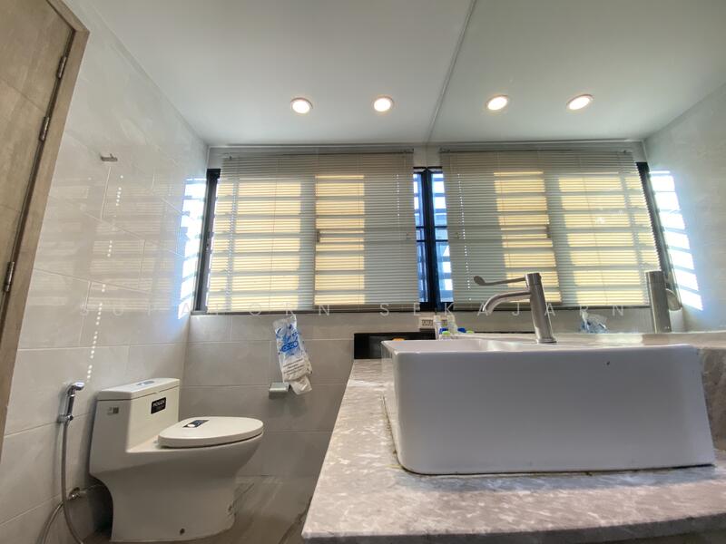 ให้เช่า - Haus Clover Chaengwattana-Ratchaphruek : เฮ้าส์ โคลเวอร์ แจ้งวัฒนะ - ราชพฤกษ์, นนทบุรี