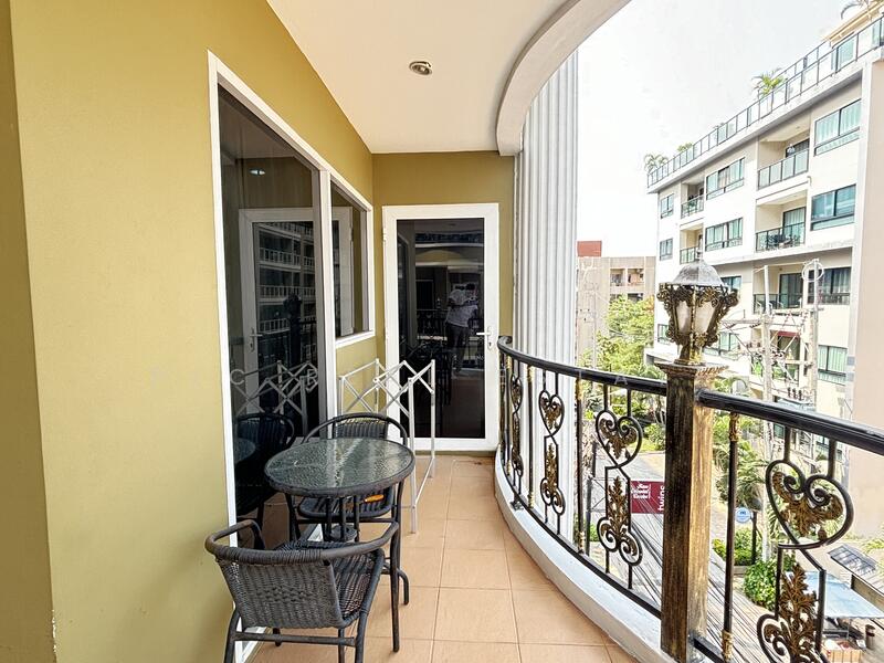 Siam Oriental Twins, Chon Buri (Pattaya), 352/323 Phra Tam Nak 4 Alley, Nong Pru, Bang Lamung (Pattaya), Chon Buri (Pattaya), 1 Bedroom, 48 sqm, Condo For Sale, by PLC Real Estate, 500108944 - DDproperty.com