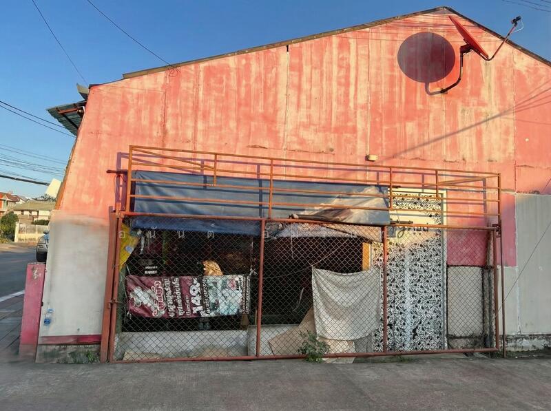 ให้เช่า - ให้เช่าร้านค้าพร้อมที่พักอาศัย 1 ชั้น 25 ตร.ว. ทำเลดี ถ.สังคมสงเคราะห์ ติด ซ.15, กรุงเทพ