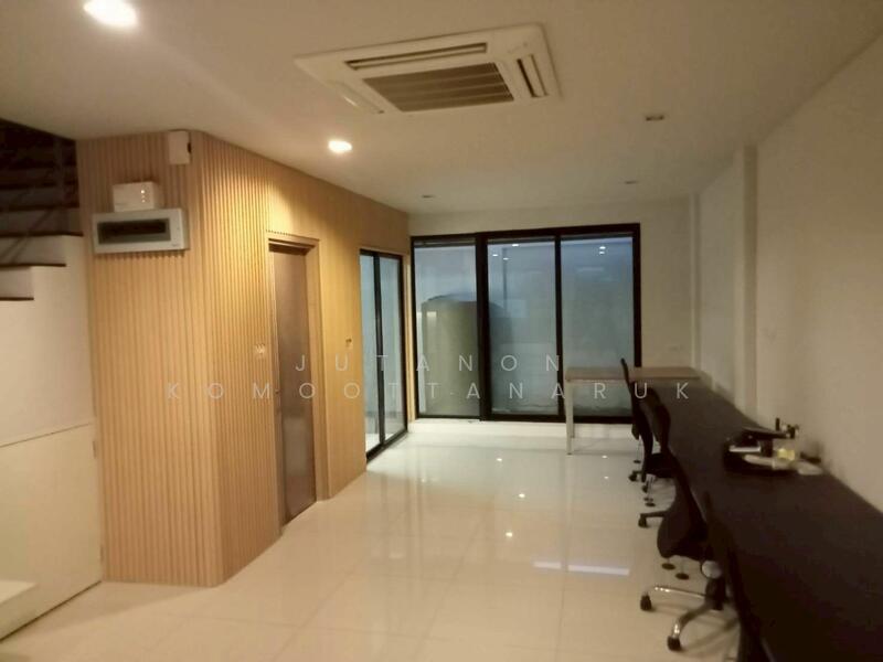 ให้เช่า - Grand I-Design Vibhavadi : แกรนด์ ไอ-ดีไซน์ วิภาวดีฯ, กรุงเทพ