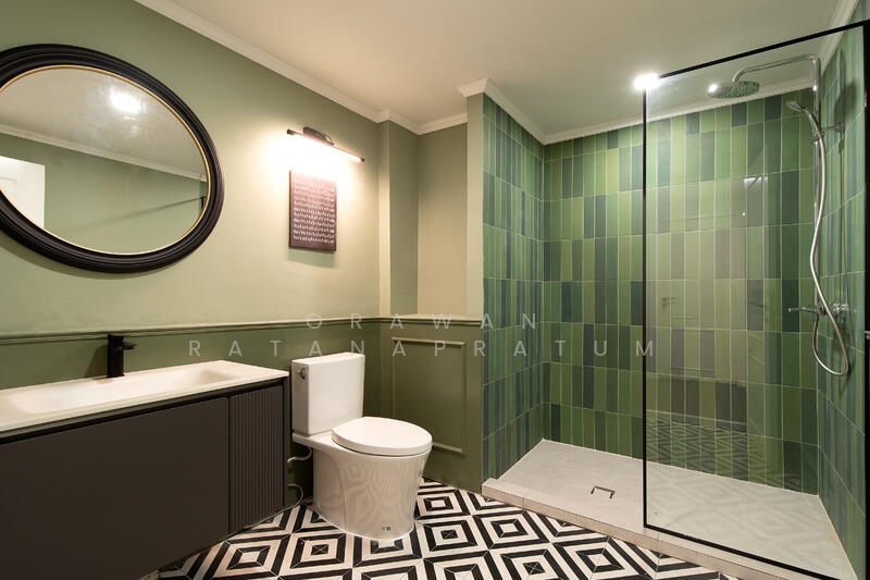 Supalai Place Sukhumvit 39, Bangkok, 175-179 Soi Sukhumvit 39 Sukhumvit Road, Khlong Tan Nua, Watthana, Bangkok, 4 Bedrooms, 338 sqm, Condo For Sale, by Orawan Ratanapratum, 500109195 - DDproperty.com