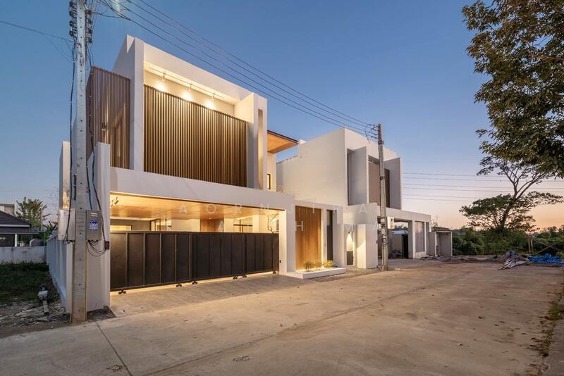 For Sale - Only 2 Units Left! Luxury Pool Villa with Double Volume Living & Private Jet Spa, Chiang Mai