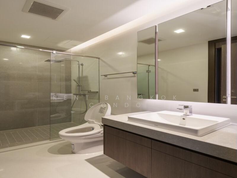 Q1 Sukhumvit, Bangkok, 1 Sukhumvit Road, Khlong Toei, Bangkok, 2 Bedrooms, 108 sqm, Condo For Rent, by Rent Bangkok Condo, 500109337 - DDproperty.com