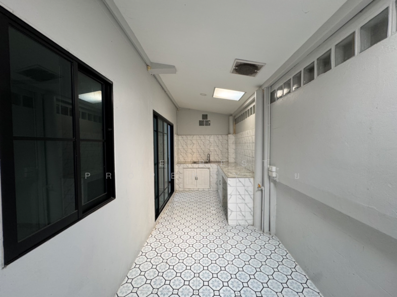 Piyawararom 1 Bang Bua Thong, Nonthaburi, Soi Piyawararom Village, Bang Bua Thong, Bang Bua Thong, Nonthaburi, 3 Bedrooms, 100 sqm, Townhouse For Sale, by The Best Property อุ๋ย, 500109634 - DDproperty.com