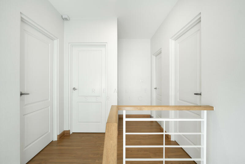 ขาย - Centro Sathorn-Kallapapruek : เซนโทร สาทร-กัลปพฤกษ์, กรุงเทพ