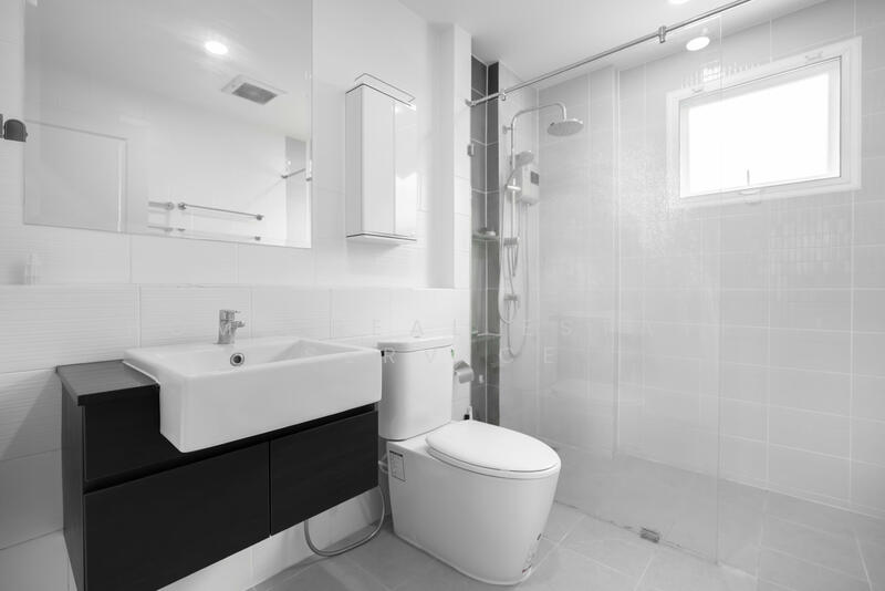 ขาย - Centro Sathorn-Kallapapruek : เซนโทร สาทร-กัลปพฤกษ์, กรุงเทพ