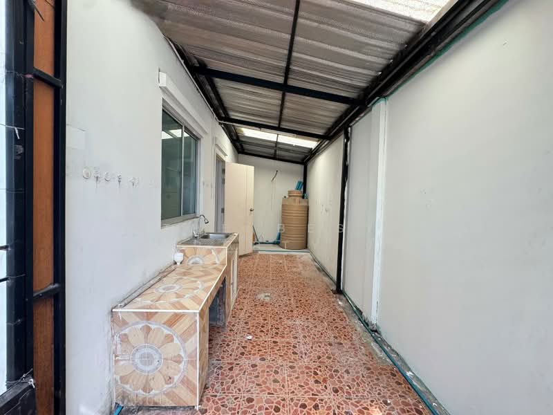 Bann Pruksa Rangsit 111 – Bangpoon 2, Pathum Thani, Soi Ban Pruksa Rangsit-Bang Poon 3, Bang Phun, Muang Pathum Thani, Pathum Thani, 3 Bedrooms, 100 sqm, Townhouse For Sale, by The Best Property รัตน์, 500109661 - DDproperty.com