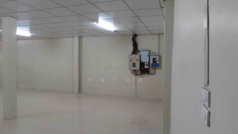 For Rent - โกดังพร้อมออฟฟิศให้เช่า ขนาด 1,270 ตรม. 🚩ซ. ลาดพร้าว 87 ถ.เมน เข้าออกสะดวก 10310, Bangkok
