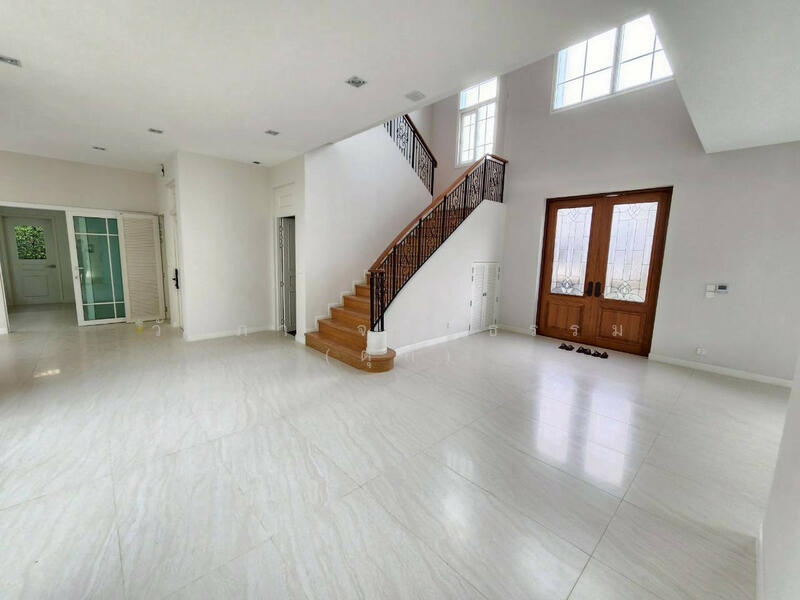 The Grand Pinklao, Bangkok, 594 Borommaratchachonnani Road, Sala Thammasop, Thawi Watthana, Bangkok, 4 Bedrooms, 393 sqm, Single Detached House For Sale, by Wanlapa Charoonthum, 500109786 - DDproperty.com