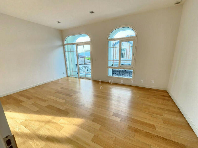 The Grand Pinklao, Bangkok, 594 Borommaratchachonnani Road, Sala Thammasop, Thawi Watthana, Bangkok, 4 Bedrooms, 393 sqm, Single Detached House For Sale, by Wanlapa Charoonthum, 500109786 - DDproperty.com