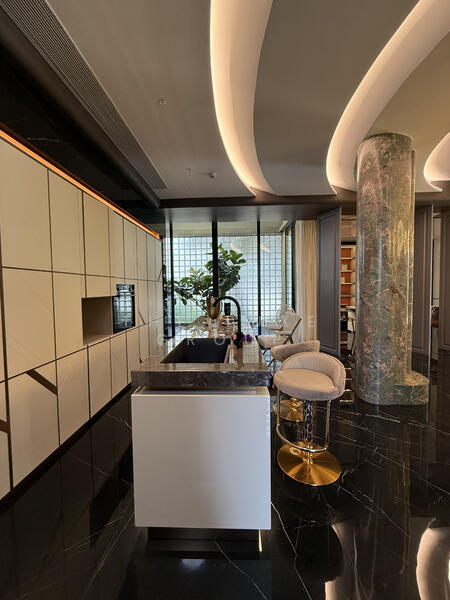 ให้เช่า - Luxury 3 storey shop at Phromphong, กรุงเทพ