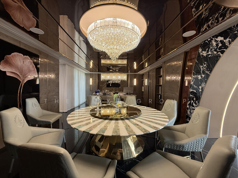 ให้เช่า - Luxury 3 storey shop at Phromphong, กรุงเทพ