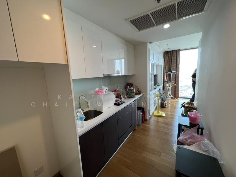 The Breeze Narathiwas, Bangkok, 198 Narathiwat Ratchanakarin Road, Chong Nonsi, Yan Nawa, Bangkok, 1 Bedroom, 48 sqm, Condo For Sale, by Kanthayavee Chaicharoenseree, 500109951 - DDproperty.com
