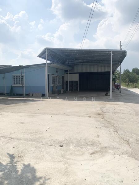 ให้เช่า - ให้เช่าโกดังพร้อมที่พักอาศัย ลำลูกกาคลอง 3 ทำเลดี เหมาะทำโฮมออฟฟิศ ใกล้ตลาดนานาเจริญ, ปทุมธานี