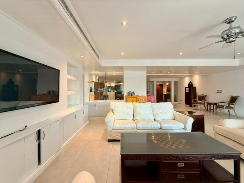 Kallista Mansion, Bangkok, 64 Soi Sukhumvit 11, Khlongtoei Nua, Watthana, Bangkok, 3 Bedrooms, 315 sqm, Condo For Rent, by Bangkok Residential, 500110043 - DDproperty.com