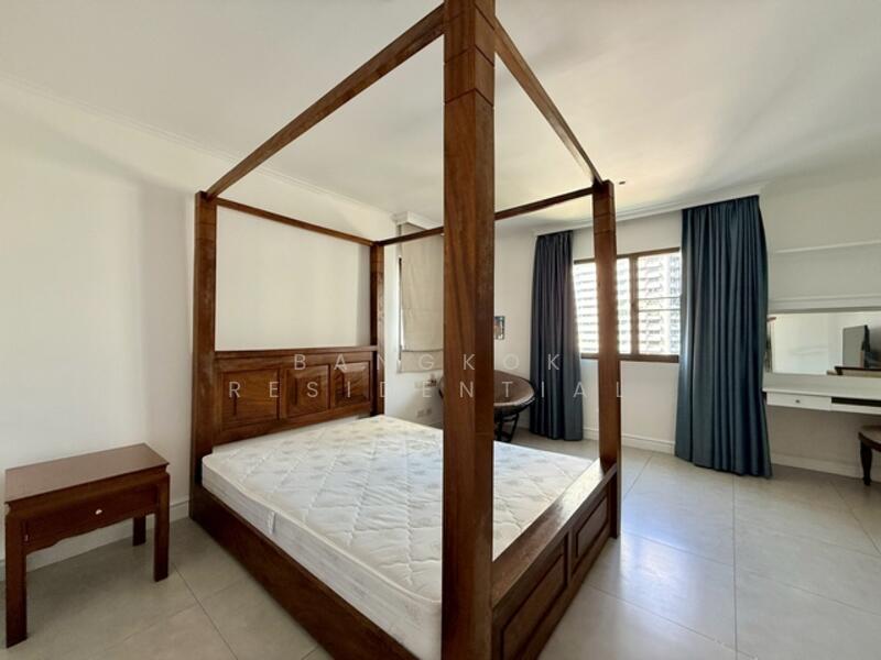 Kallista Mansion, Bangkok, 64 Soi Sukhumvit 11, Khlongtoei Nua, Watthana, Bangkok, 3 Bedrooms, 315 sqm, Condo For Rent, by Bangkok Residential, 500110043 - DDproperty.com