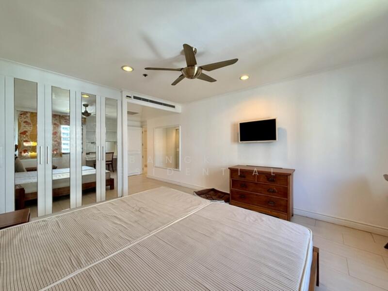 Kallista Mansion, Bangkok, 64 Soi Sukhumvit 11, Khlongtoei Nua, Watthana, Bangkok, 3 Bedrooms, 315 sqm, Condo For Rent, by Bangkok Residential, 500110043 - DDproperty.com