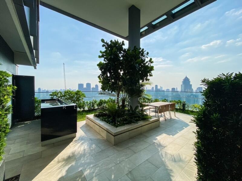 Q1 Sukhumvit, Bangkok, 1 Sukhumvit Road, Khlong Toei, Bangkok, 2 Bedrooms, 95 sqm, Condo For Rent, by Bangkok Residential, 500110052 - DDproperty.com