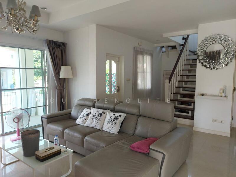 3-BR House, Bangkok, Dok Mai, Prawet, Bangkok, 3 Bedrooms, 330 sqm, Single Detached House For Sale, by Gun Henglite , 500110344 - DDproperty.com