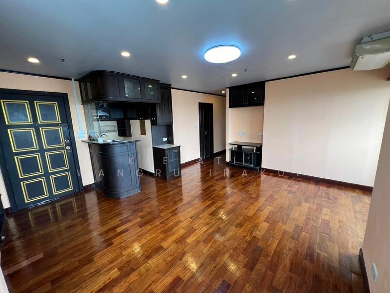 For Sale - Klongjan Place condominium, Bangkok