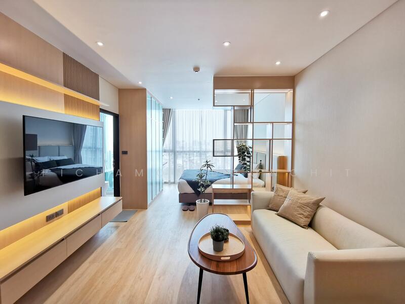 Le Luk Condominium, Bangkok, 1599 291 Sukhumvit Rd, Phra Kanong Nua, Watthana, Bangkok, 1 Bedroom, 39 sqm, Condo For Sale, by Pichamon Boonchit, 500110719 - DDproperty.com