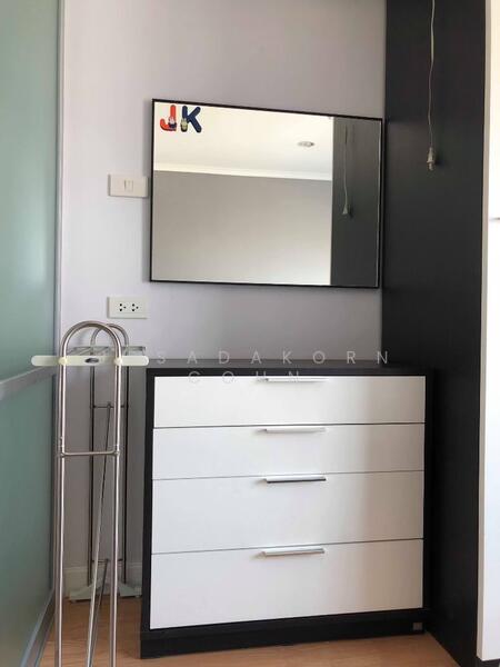 Lumpini Place Rama 8, Bangkok, 1521 Soi Arun Amarin 53, Arun Amarin Road, Bang Yi Khan, Bang Phlat, Bangkok, 1 Bedroom, 35 sqm, Condo For Sale, by Jesadakorn Cohn, 500110733 - DDproperty.com