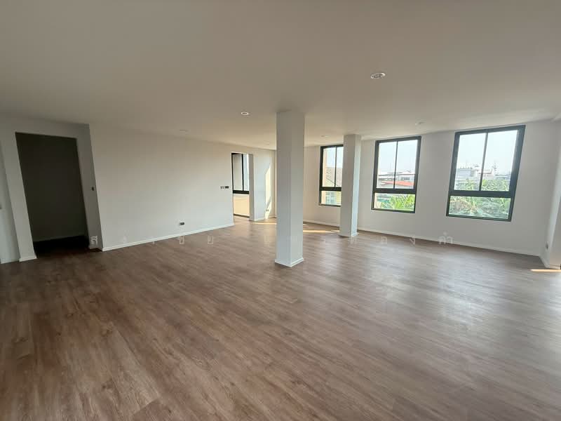 บริทตัน ลาดพร้าว 41 Britton Ladprao 41, Bangkok, ถนนโชคชัย 4, Lat Phrao, Lat Phrao, Bangkok, 4 Bedrooms, 476 sqm, Townhouse For Sale, by สง่าชัย ไทรทองคำ, 500110816 - DDproperty.com