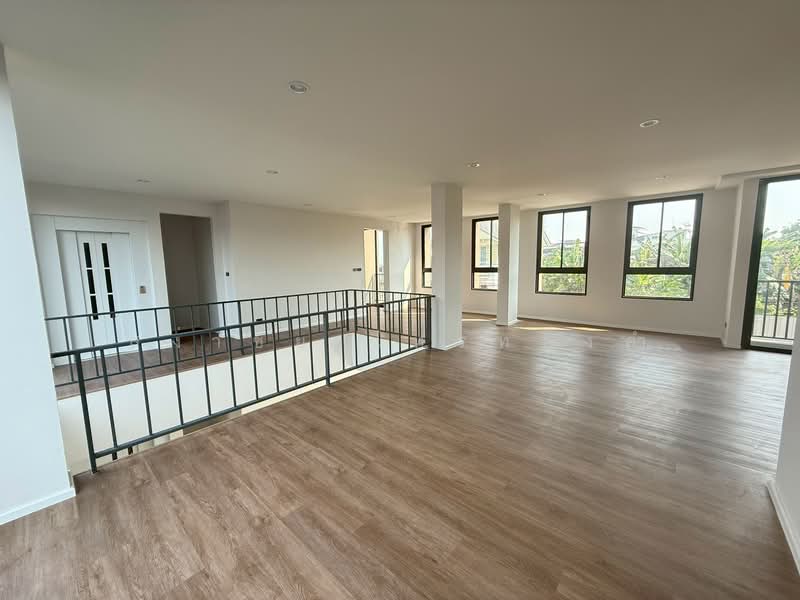 บริทตัน ลาดพร้าว 41 Britton Ladprao 41, Bangkok, ถนนโชคชัย 4, Lat Phrao, Lat Phrao, Bangkok, 4 Bedrooms, 476 sqm, Townhouse For Sale, by สง่าชัย ไทรทองคำ, 500110816 - DDproperty.com