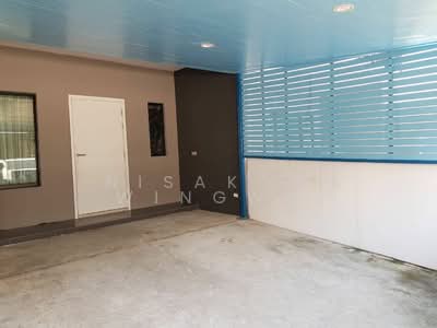 ขาย - ทาวน์เฮ้าส์ 3-ห้องนอน, กรุงเทพ