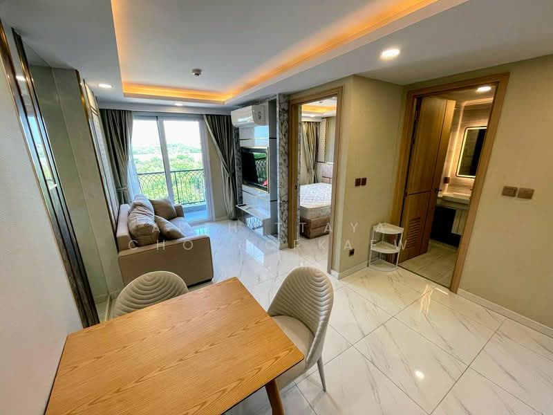 Dusit Grand Park 2, Chon Buri (Pattaya), Moo 12, Jomtiensaiong Road, Nong Pru, Bang Lamung (Pattaya), Chon Buri (Pattaya), 1 Bedroom, 35 sqm, Condo For Sale, by Arthittaya Chochorkaew, 500111437 - DDproperty.com