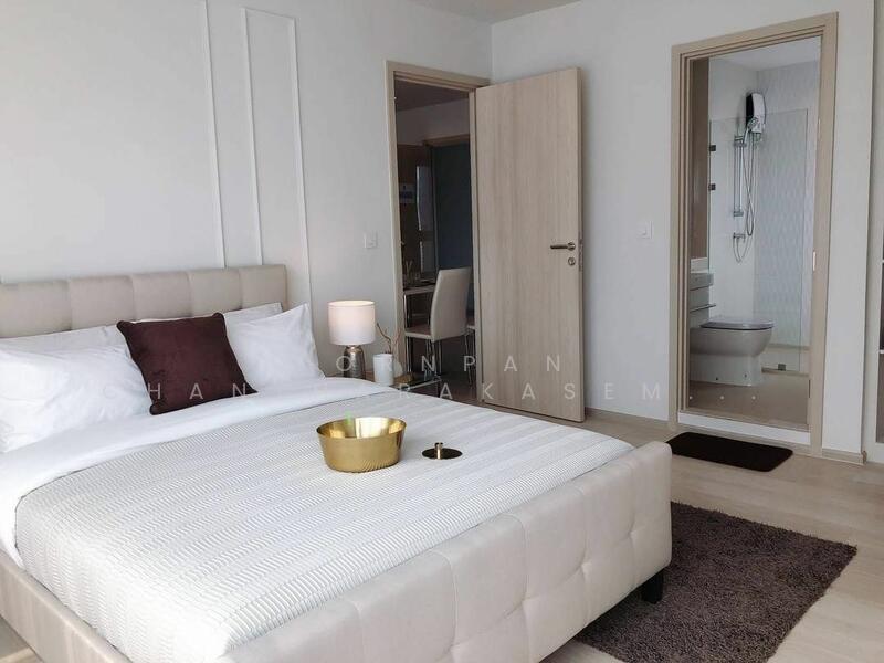 Life One Wireless, Bangkok, 1 Wireless Road, Lumphini, Pathum Wan, Bangkok, 2 Bedrooms, 63 sqm, Condo For Rent, by Pornpan Chantharakasemchai, 500111450 - DDproperty.com