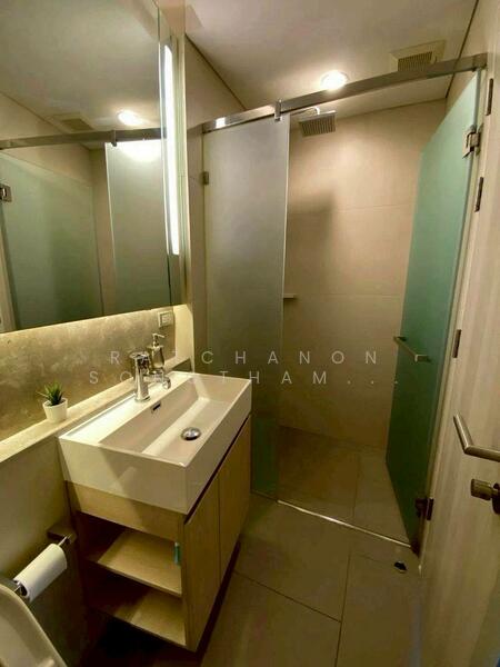 The Lumpini 24, Bangkok, Sukhumvit 24 Road, Khong Tan, Khlong Toei, Bangkok, 2 Bedrooms, 55 sqm, Condo For Rent, by Ratchanon Songthammakul, 500111620 - DDproperty.com