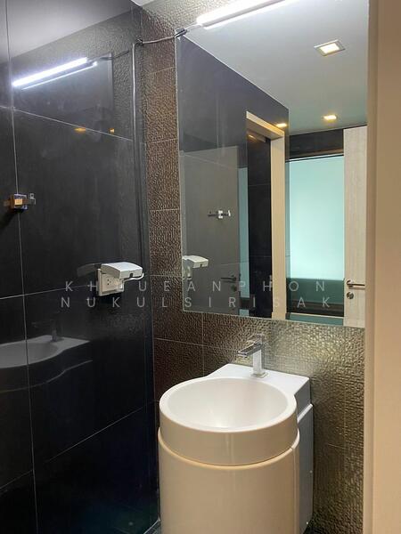 Rhythm Sukhumvit 36-38, Bangkok, 55 Soi Sukhumvit 36, Sukhumvit Road, Phra Kanong, Khlong Toei, Bangkok, 1 Bedroom, 49 sqm, Condo For Rent, by Khlueanphon Nukulsirisak, 500111658 - DDproperty.com