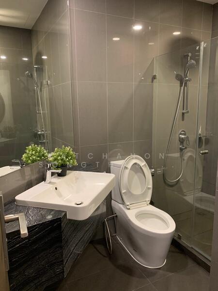 ASHTON Chula-Silom, Bangkok, Rama 4 Road, Si Phraya, Bang Rak, Bangkok, 2 Bedrooms, 66 sqm, Condo For Rent, by Ratchanon Songthammakul, 500111703 - DDproperty.com