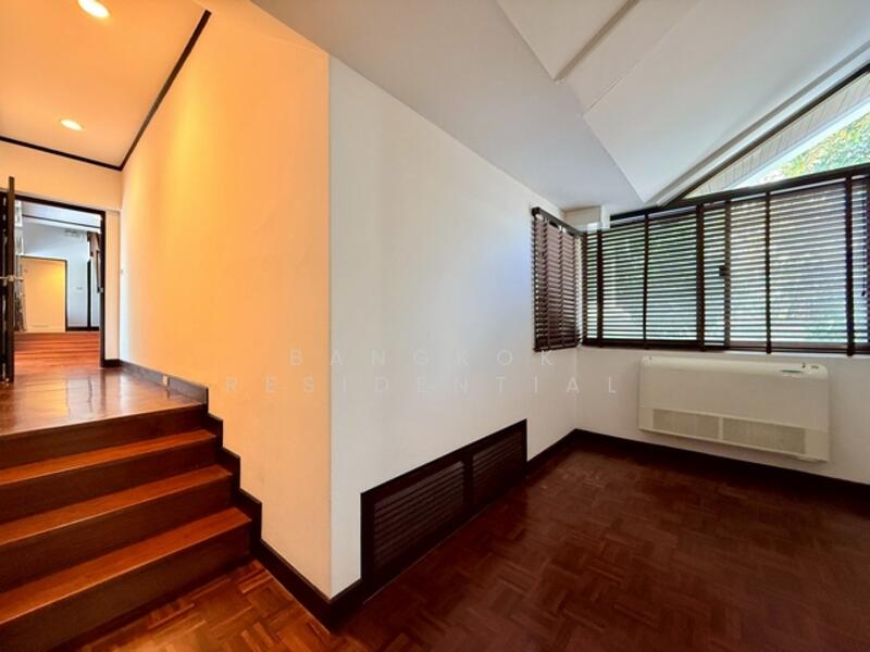 For Rent - Detached House, Bangkok