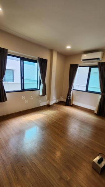 Centro Bangna, Samut Prakan, 111 Soi 3, Bang Kaeo, Bang Plee, Samut Prakan, 4 Bedrooms, 190 sqm, Single Detached House For Rent, by Nattakorn Kampangthip, 500111787 - DDproperty.com