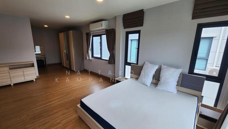 Centro Bangna, Samut Prakan, 111 Soi 3, Bang Kaeo, Bang Plee, Samut Prakan, 4 Bedrooms, 190 sqm, Single Detached House For Rent, by Nattakorn Kampangthip, 500111787 - DDproperty.com