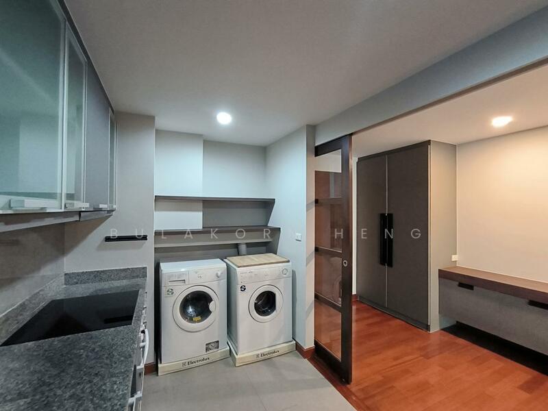 For Rent - Urbana Sukhumvit 15, Bangkok