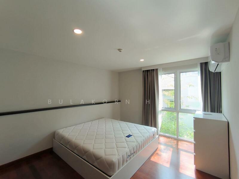 For Rent - Urbana Sukhumvit 15, Bangkok