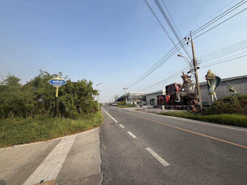 ขาย - ที่ดิน 10 ไร่ ซอยยิ้มแย้ม ซอยประชาอุทิศ 90, สมุทรปราการ