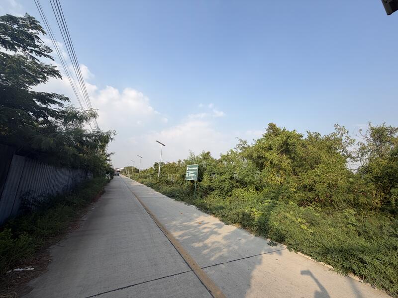 ขาย - ที่ดิน 10 ไร่ ซอยยิ้มแย้ม ซอยประชาอุทิศ 90, สมุทรปราการ