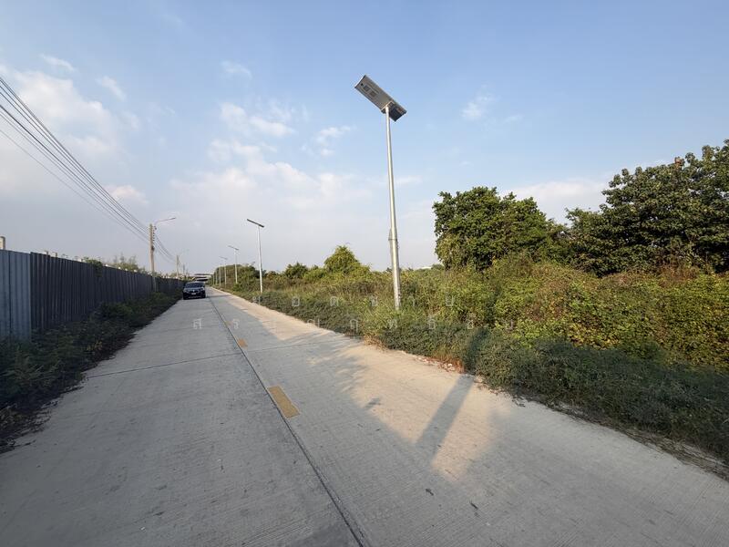 ขาย - ที่ดิน 10 ไร่ ซอยยิ้มแย้ม ซอยประชาอุทิศ 90, สมุทรปราการ