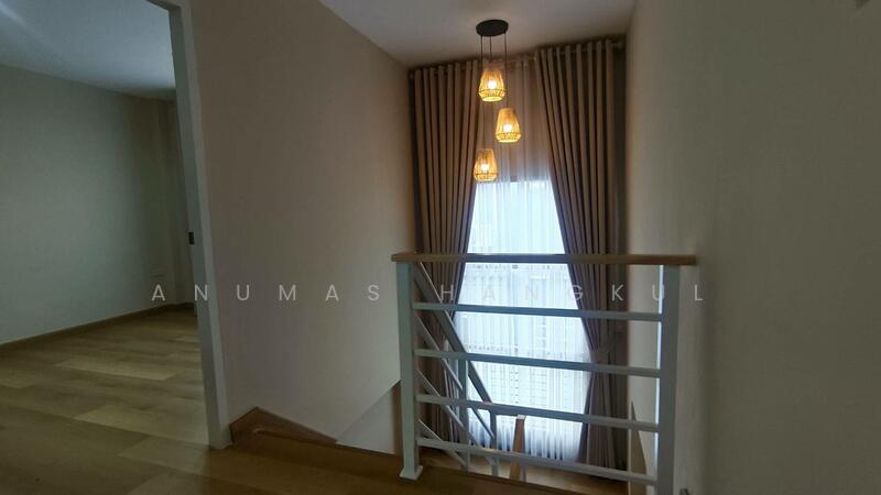 For Sale - บ้านเดี่ยว 2 ชั้นรีโนเวทสวยใหม่ทั้งหลัง หมู่บ้านเคซี 9 ซอยนิมิตรใหม่ 40, Bangkok