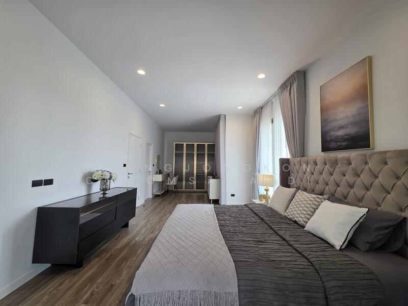 Burasiri Krungthep Kreetha, Bangkok, 95 Soi Pracha Ruam Chai, Hua Mak, Bang Kapi, Bangkok, 4 Bedrooms, 238 sqm, Single Detached House For Rent, by Duangjongkon Choomsawasdi, 500112019 - DDproperty.com