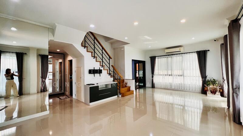 ขาย - Supalai Essence Ladprao : ศุภาลัย เอสเซ้นส์ ลาดพร้าว, กรุงเทพ