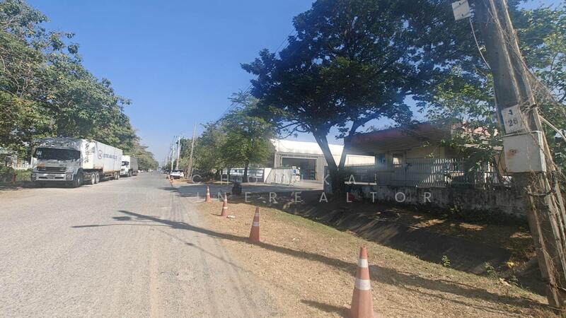 For Sale - FOR SALE- 27,600 sqm Land with Access to Lat Krabang Industrial Estate, Bangkok